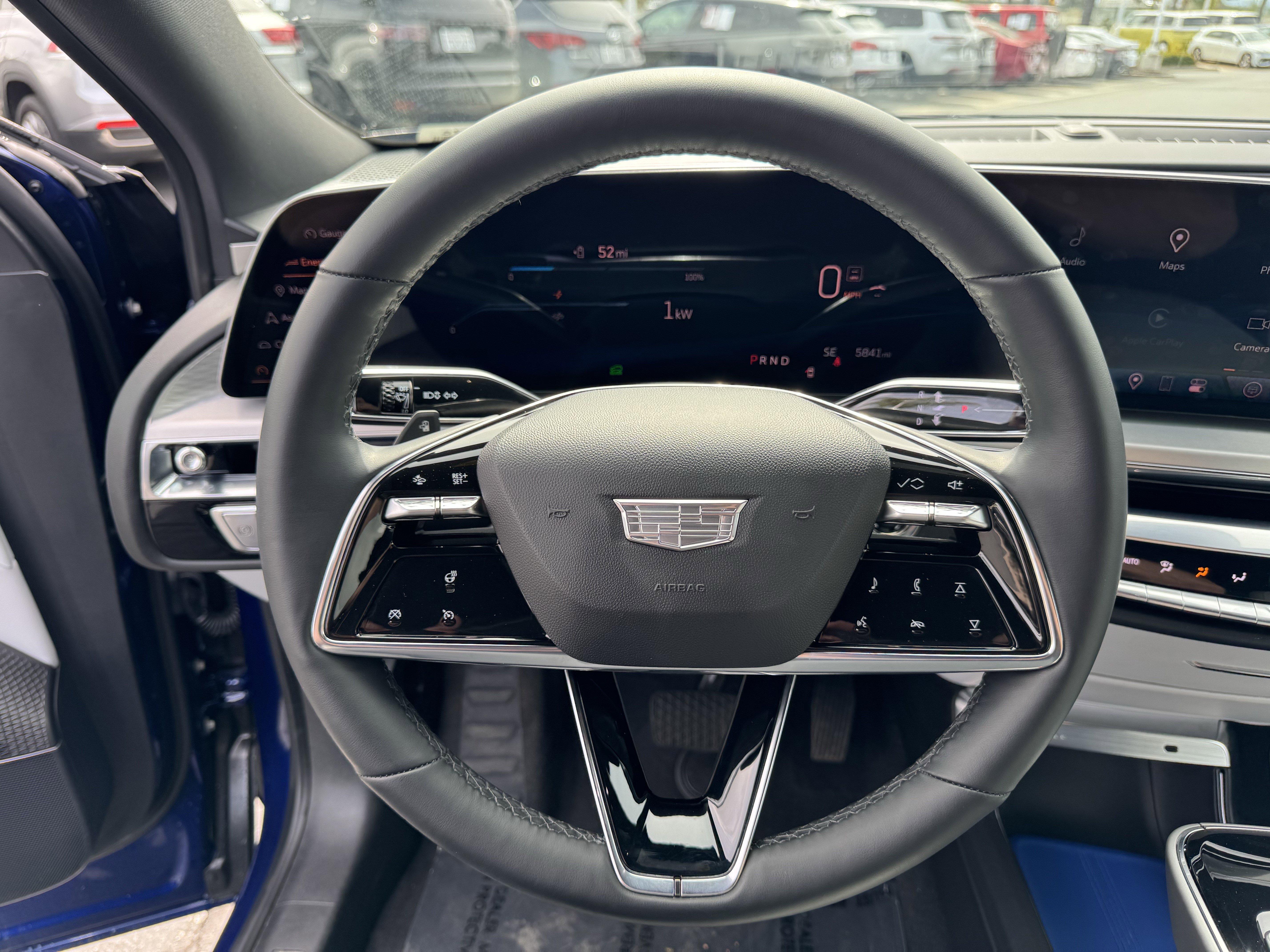 Used 2024 Cadillac Lyriq Luxury AWD/4WD image 18