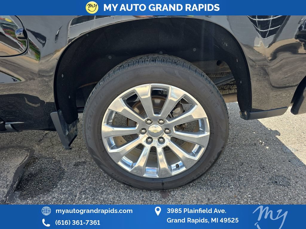 Used 2019 Chevrolet Silverado 1500 High Country w/ Technology Package AWD/4WD image 30