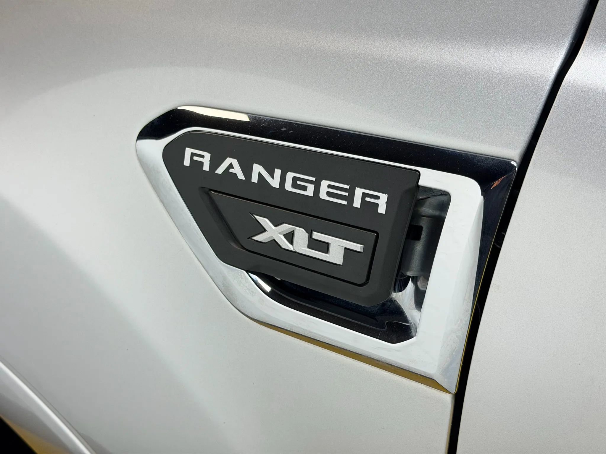 Used 2019 Ford Ranger XLT w/ Equipment Group 302A Luxury image 11