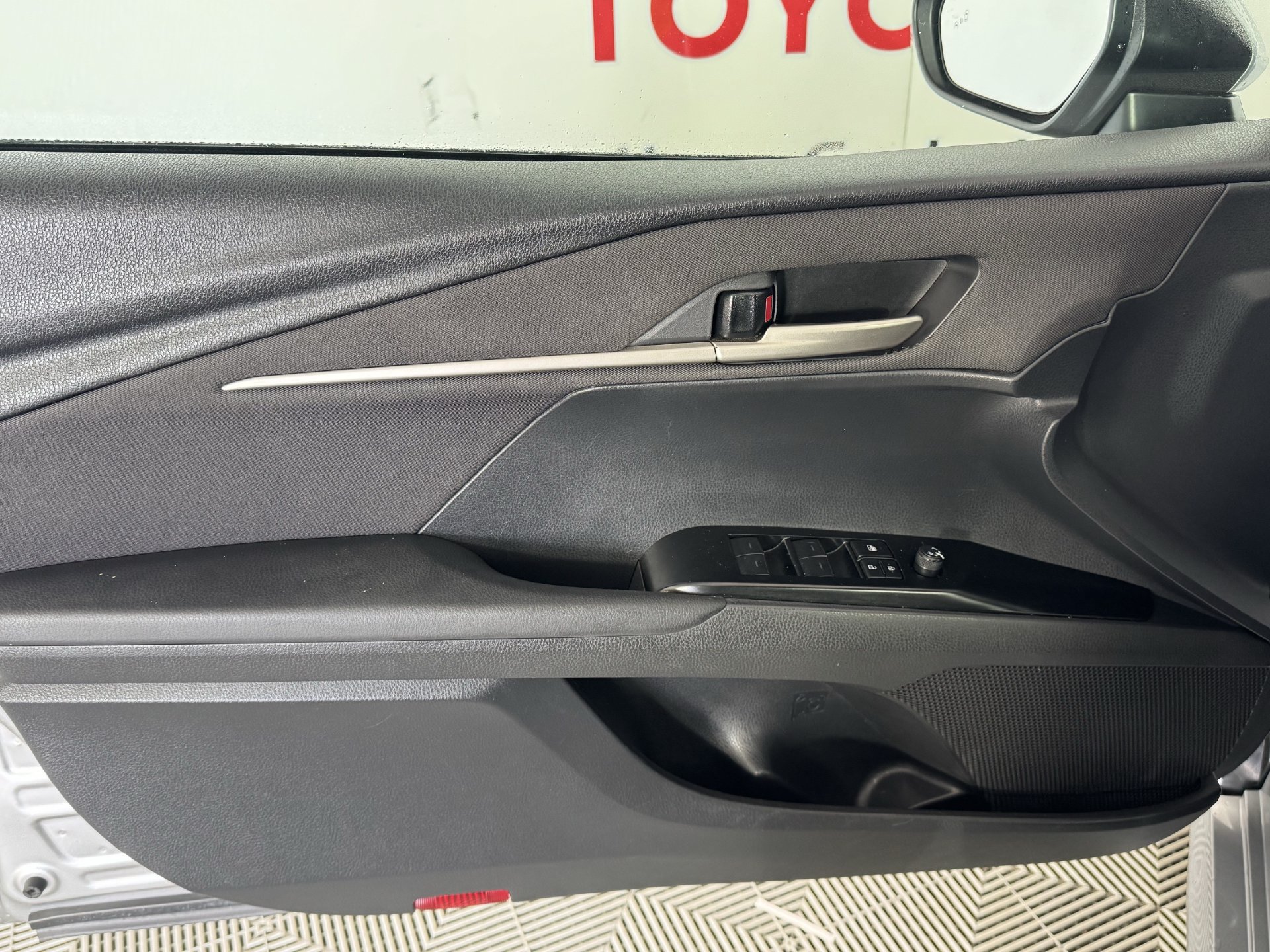 Certified 2025 Toyota Camry LE FWD image 13