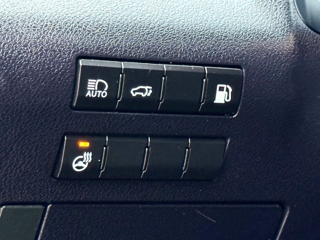 Used 2017 Lexus RX 450h AWD w/ Cold Weather Package image 26