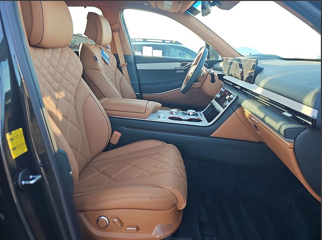 Used 2026 Genesis GV80 3.5T Prestige image 14