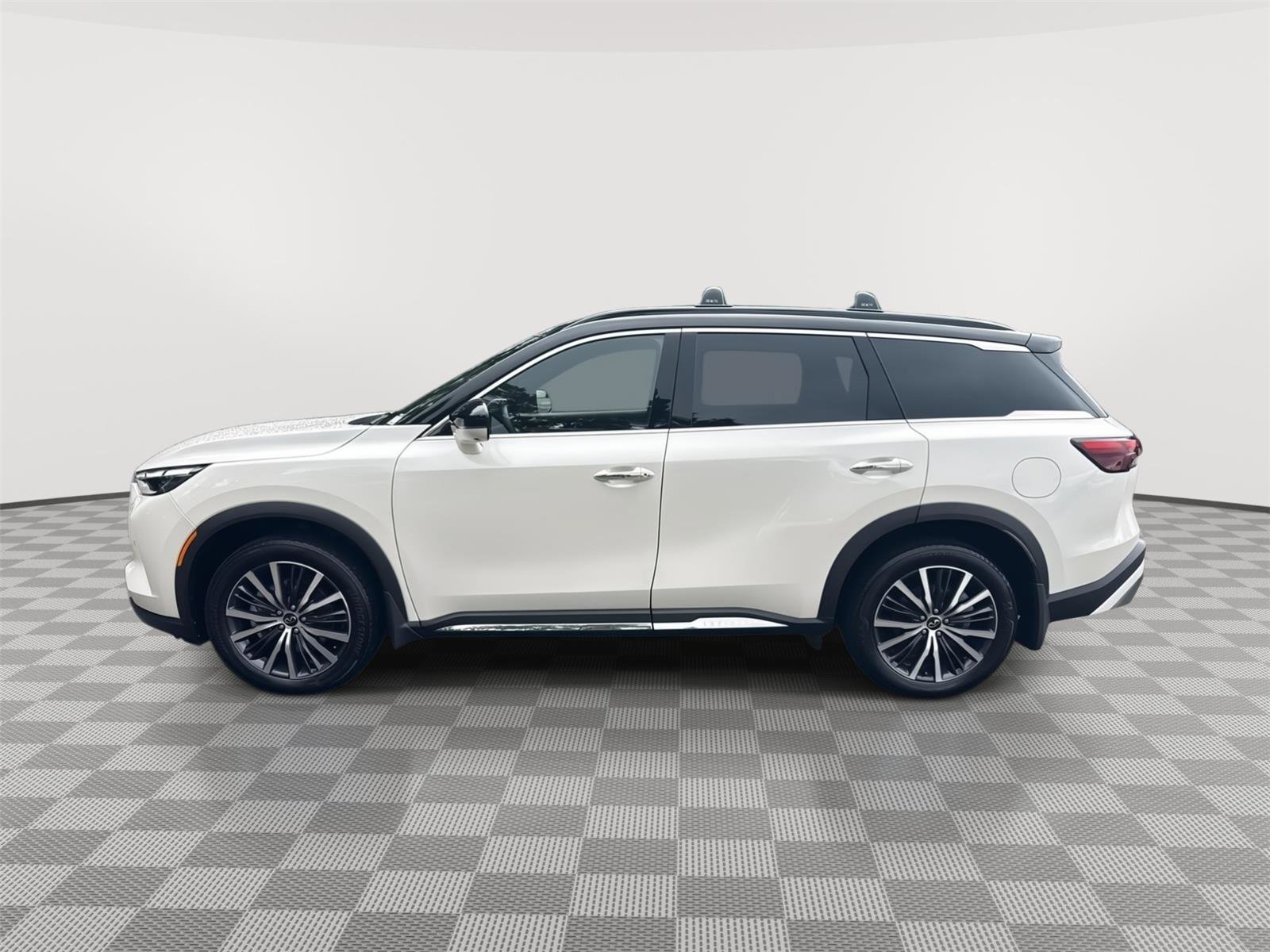 Certified 2025 INFINITI QX60 Autograph w/ Cargo Package AWD/4WD image 9