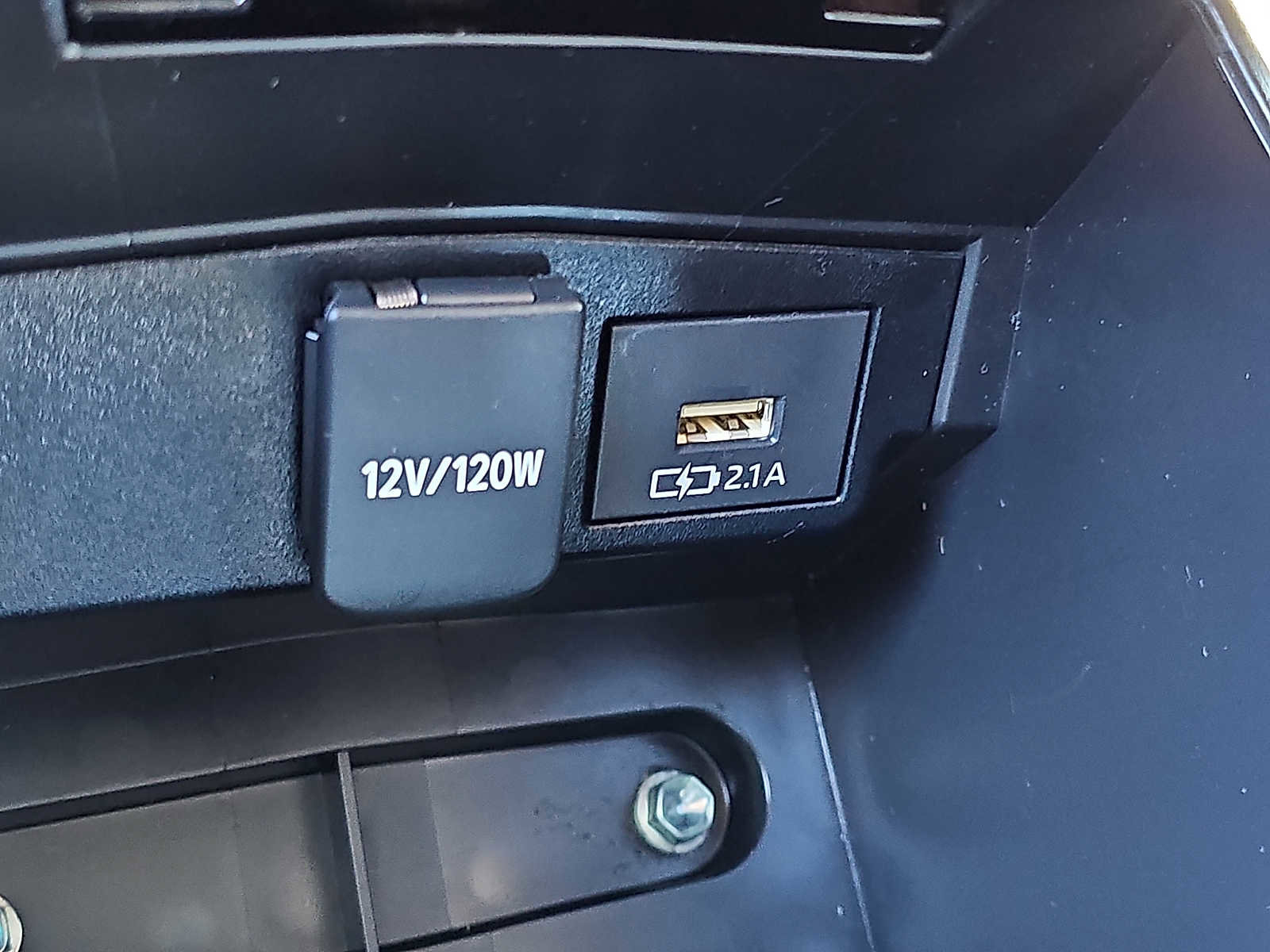 Used 2021 Toyota Corolla SE FWD image 25