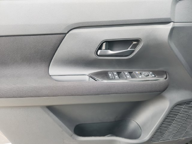 New 2026 Nissan Kicks S FWD image 17