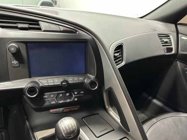 Used 2016 Chevrolet Corvette Z06 RWD image 27
