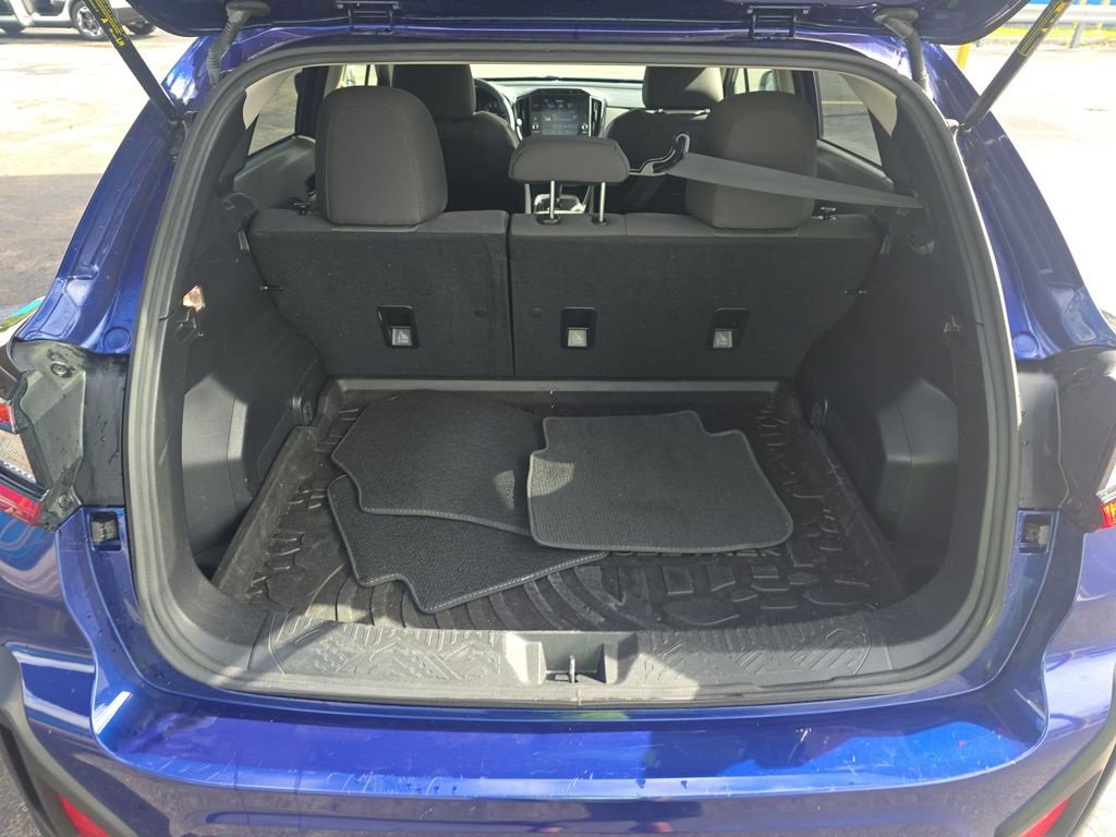 Used 2024 Subaru Crosstrek 2.0i Premium image 16