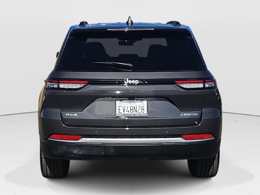 Used 2026 Jeep Grand Cherokee Limited AWD/4WD image 4
