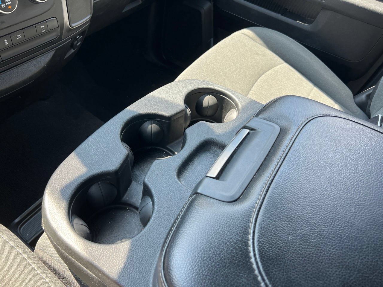 Used 2024 RAM 1500 Warlock RWD image 22