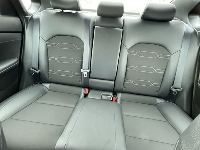 Used 2023 Kia Forte GT-Line image 16