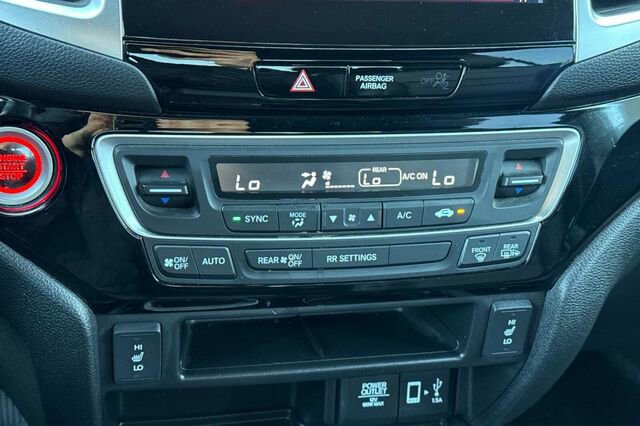 Used 2017 Honda Ridgeline Black Edition image 19