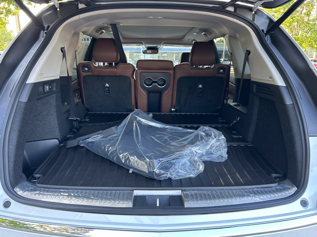 New 2026 Acura MDX w/ Advance Package AWD/4WD image 17