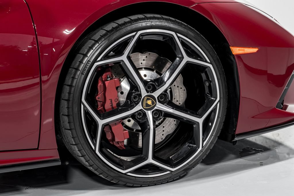 Used 2022 Lamborghini Huracan EVO RWD image 52