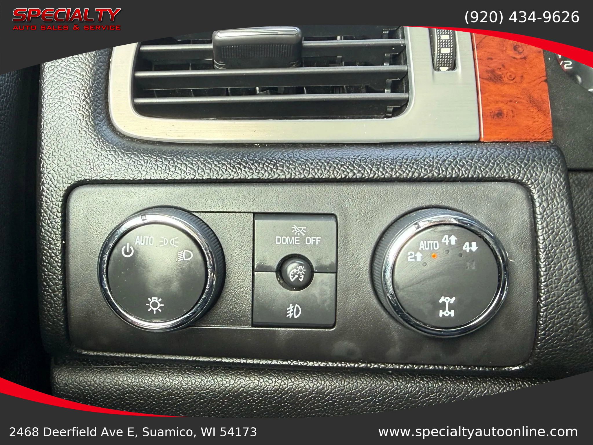 Used 2012 Chevrolet Suburban LTZ image 30