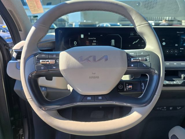 Certified 2024 Kia EV9 Land AWD/4WD image 28