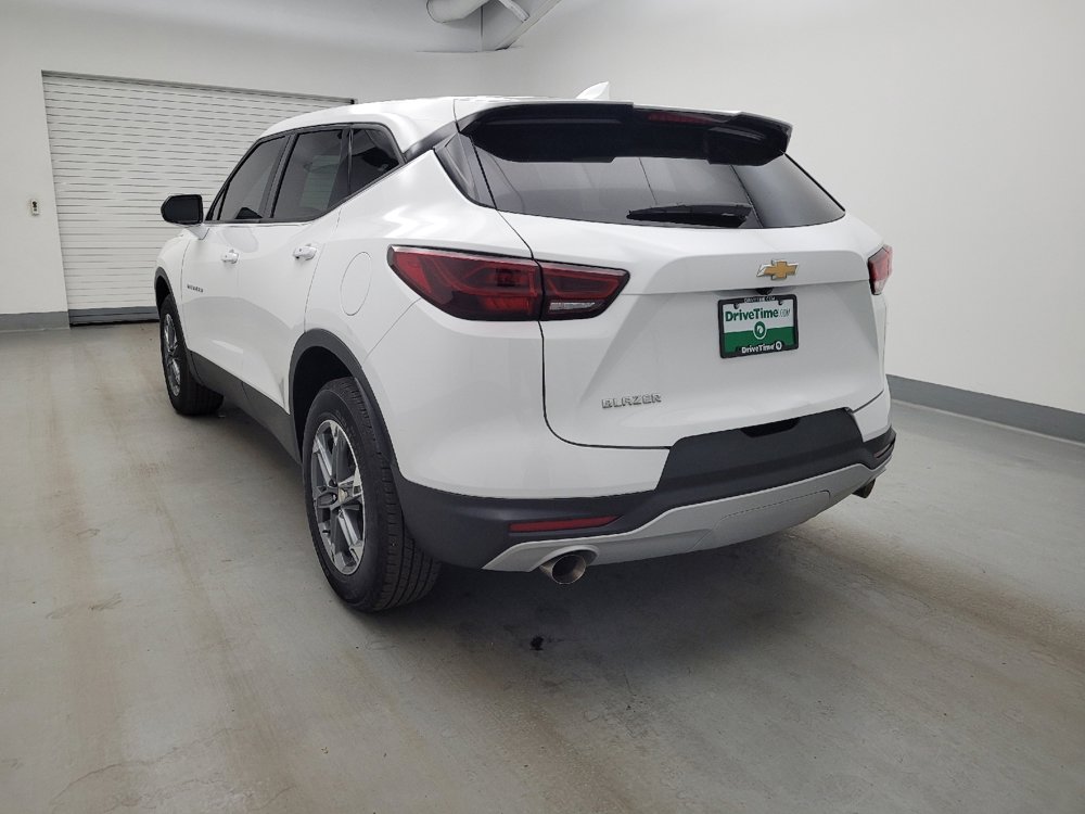 Used 2024 Chevrolet Blazer LT FWD image 5