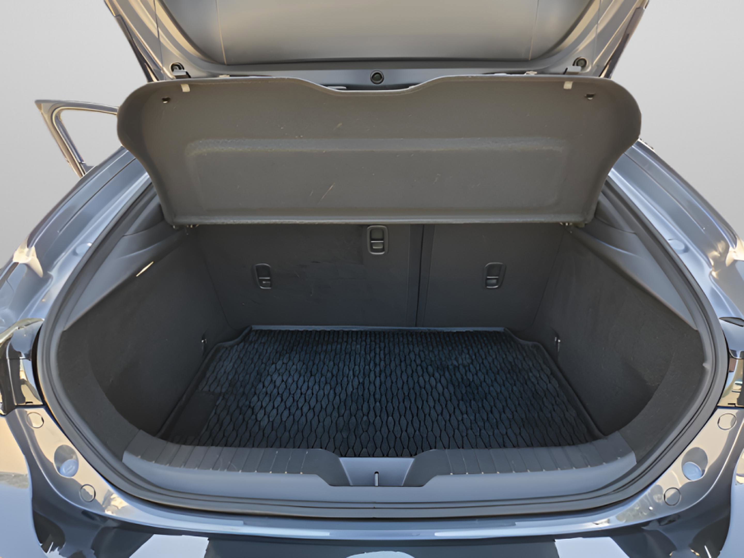 Used 2023 MAZDA MAZDA3 Hatchback w/ Appearance Package image 30