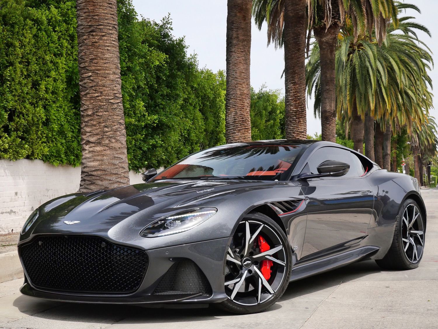 Used 2019 Aston Martin DBS Superleggera image 19