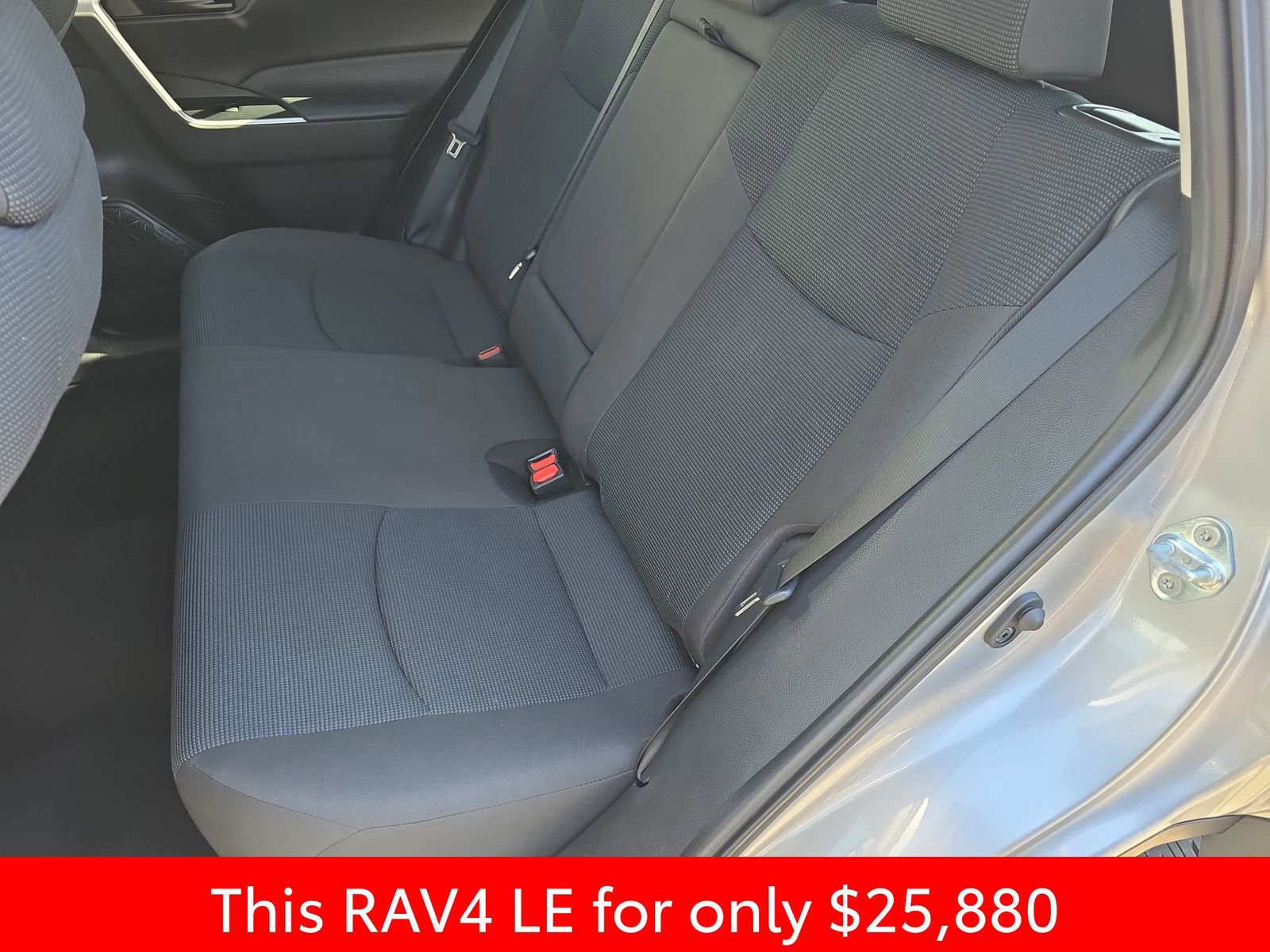 Used 2023 Toyota RAV4 LE image 18