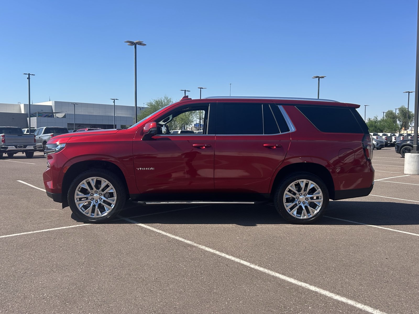 Certified 2021 Chevrolet Tahoe LT w/ LT Signature Package RWD image 2