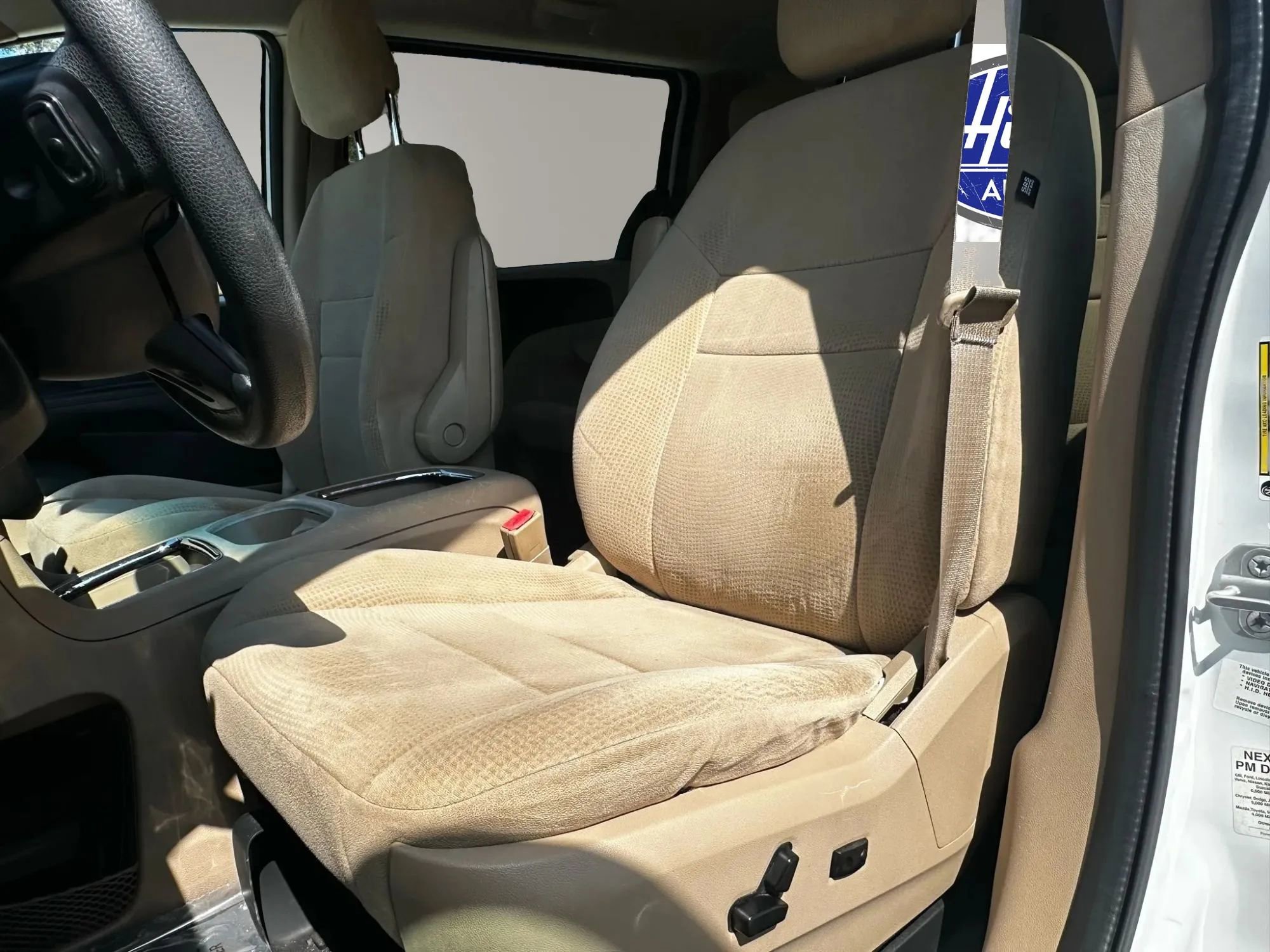 Used 2014 Dodge Grand Caravan SXT FWD image 19