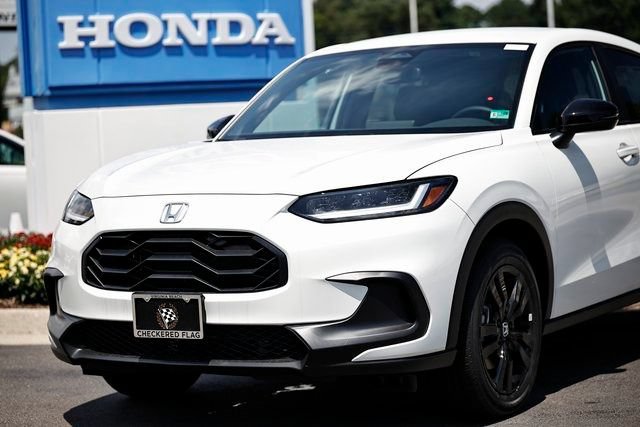 New 2027 Honda HR-V Sport image 2