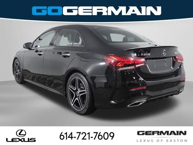 Used 2019 Mercedes-Benz A 220 4MATIC w/ AMG Line image 11