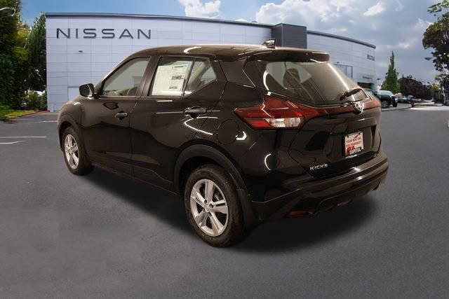 New 2025 Nissan Kicks Play S image 3