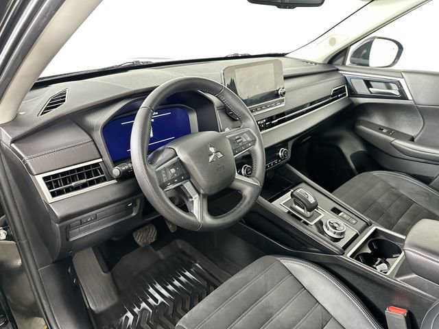 Used 2024 Mitsubishi Outlander SE image 20