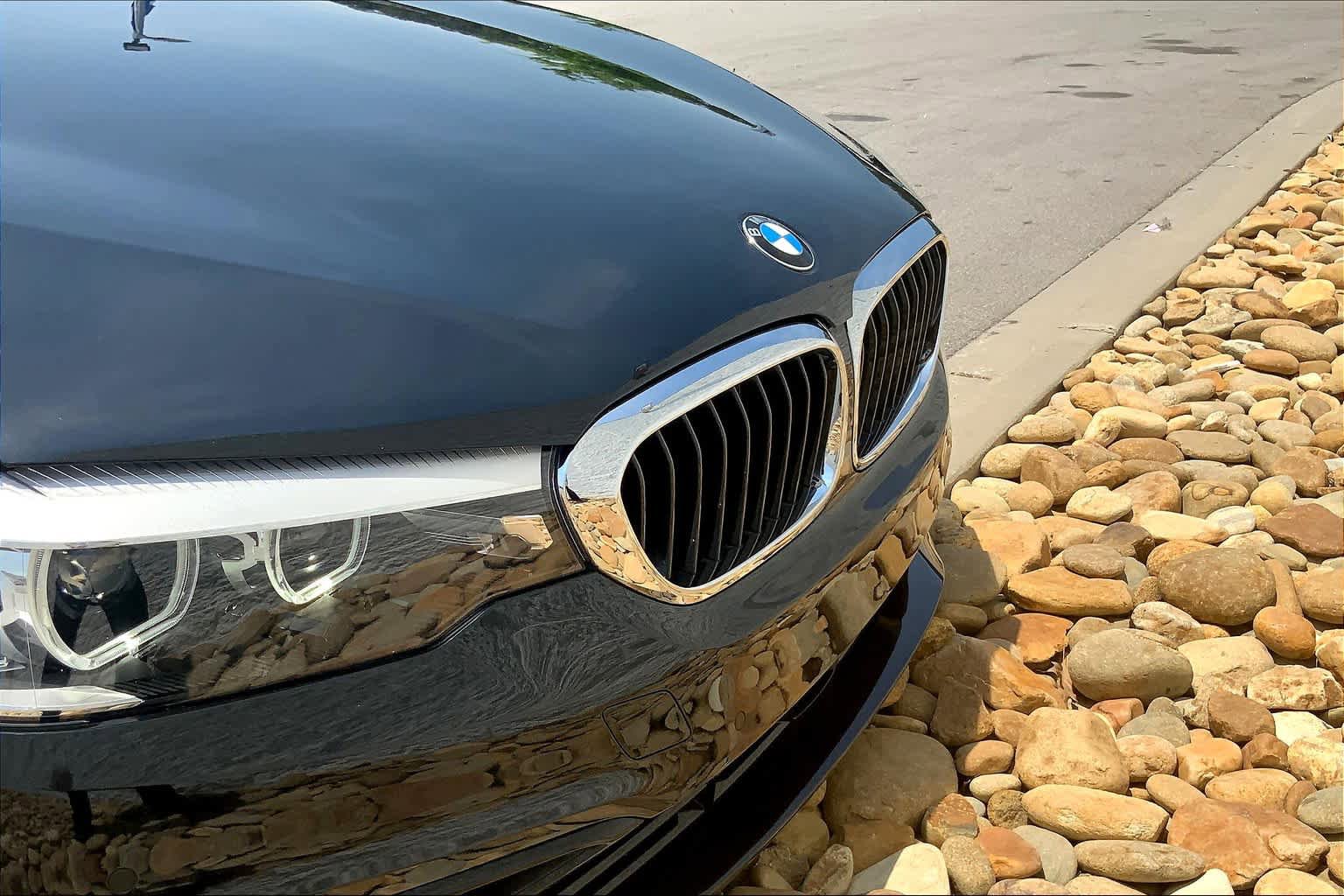 Used 2018 BMW 530i xDrive AWD/4WD image 29