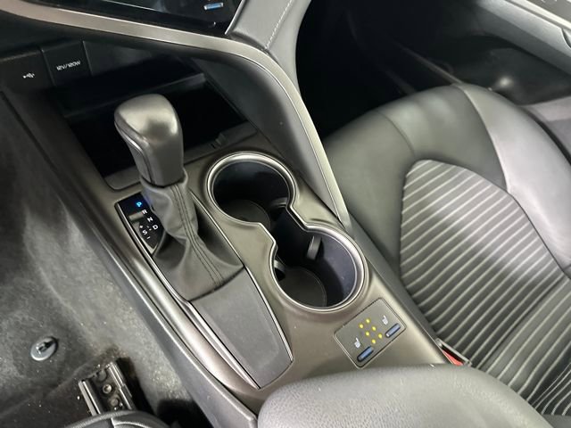 Used 2024 Toyota Camry SE image 20