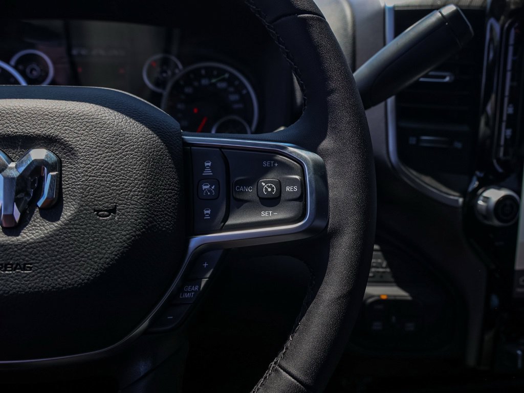 New 2026 RAM 3500 Big Horn AWD/4WD image 27