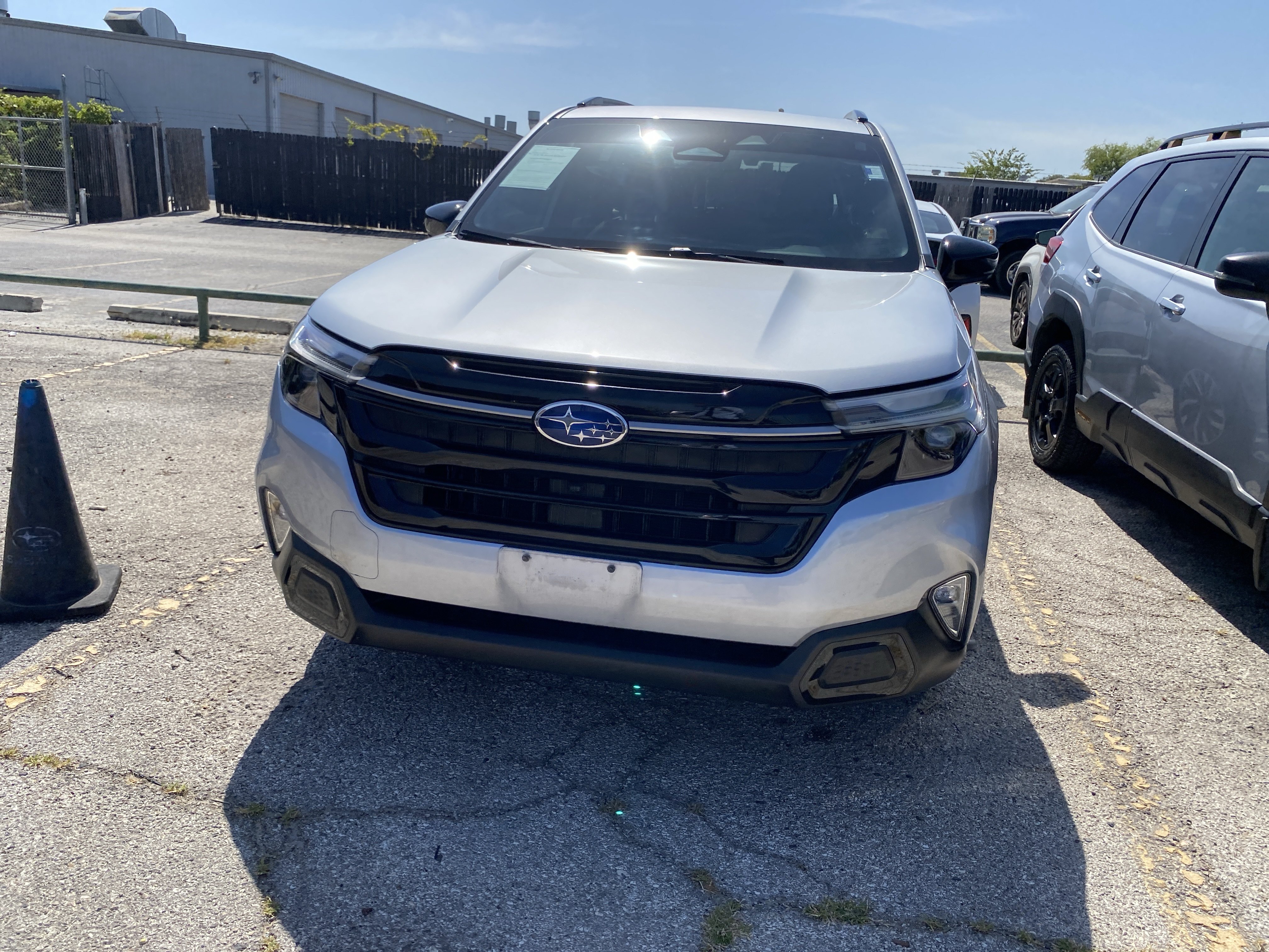 Certified 2025 Subaru Forester Touring AWD/4WD image 3