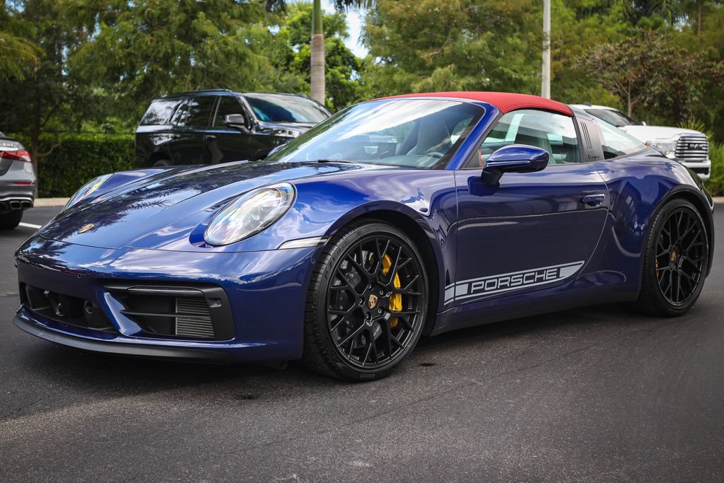 Used 2024 Porsche 911 Targa 4 GTS AWD/4WD image 10