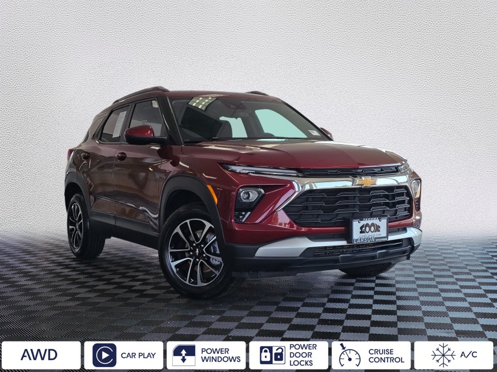 Used 2025 Chevrolet TrailBlazer LT AWD/4WD image 1