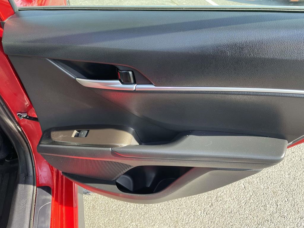 Used 2024 Toyota Camry SE image 45