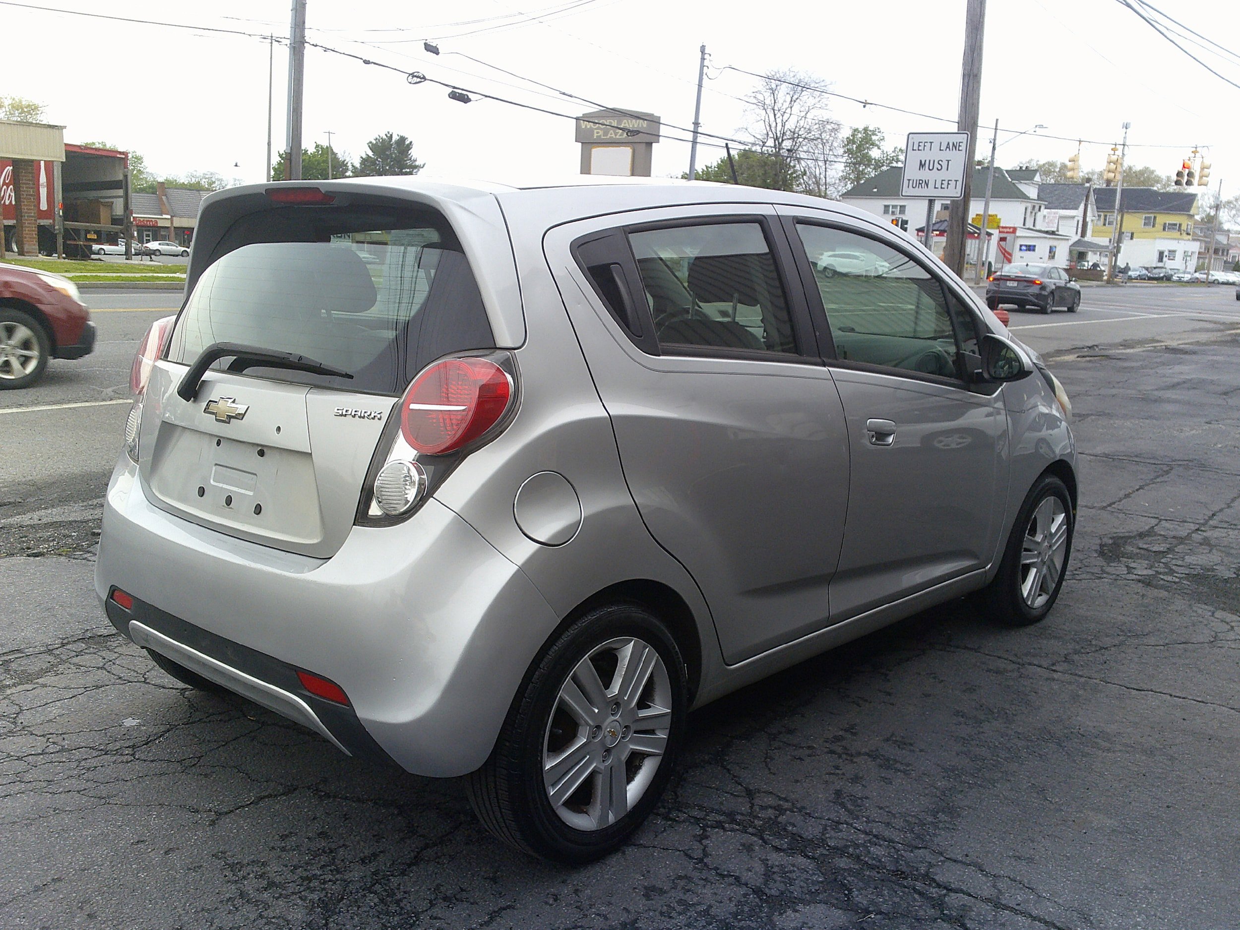 Used 2015 Chevrolet Spark LT FWD image 5