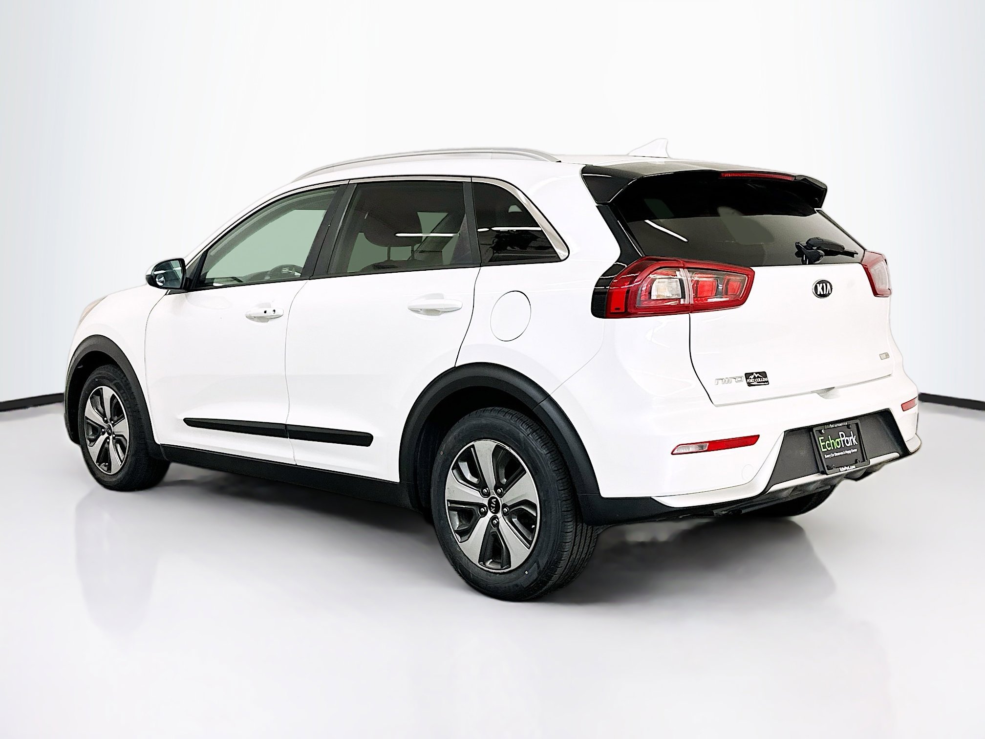 Used 2018 Kia Niro LX image 5