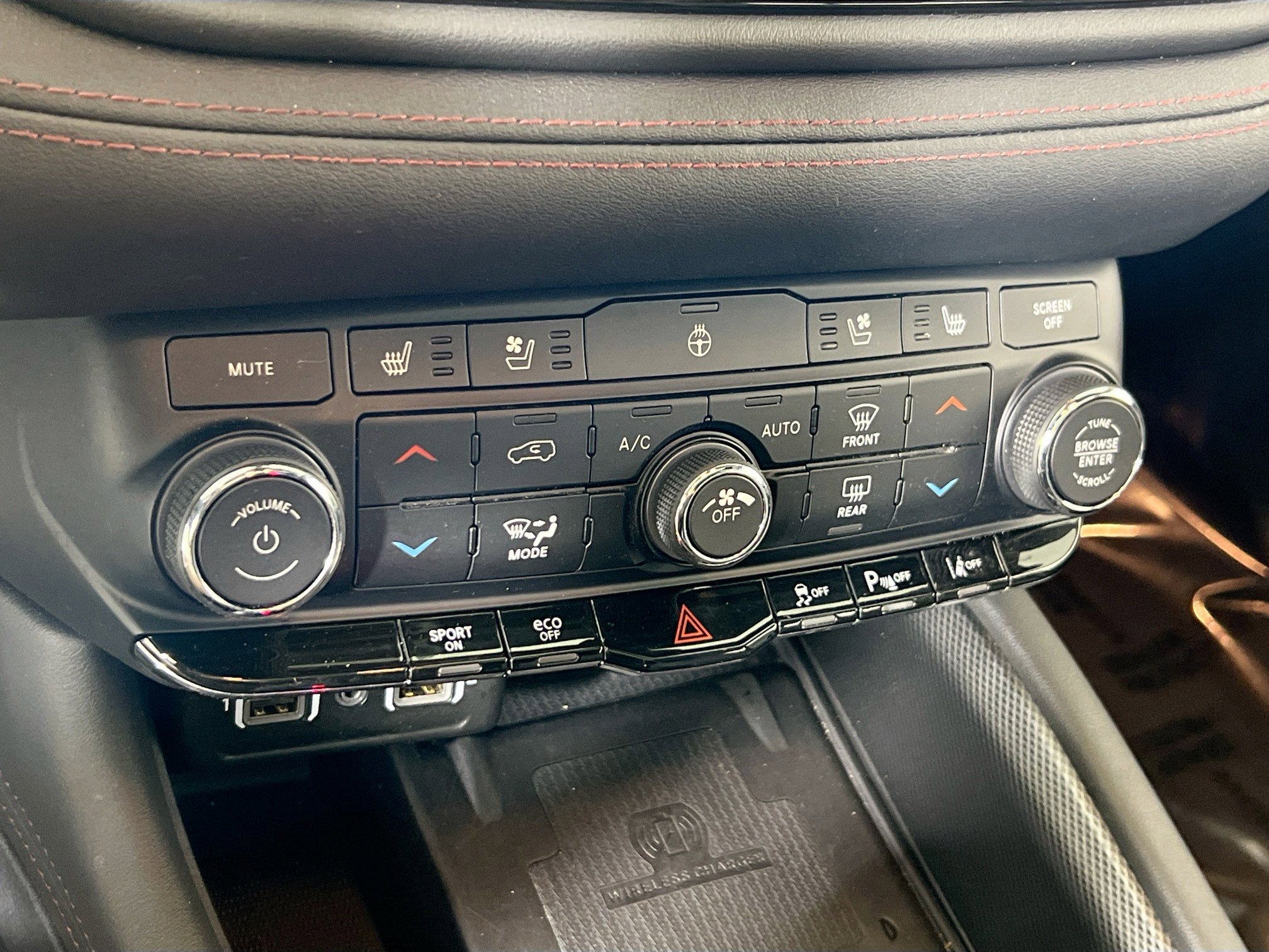 Used 2022 Dodge Durango R/T image 16