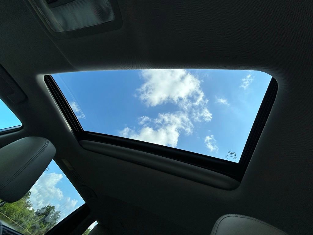 Used 2018 Toyota Highlander XLE FWD image 32