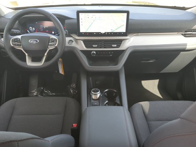 New 2026 Ford Explorer Active RWD image 15