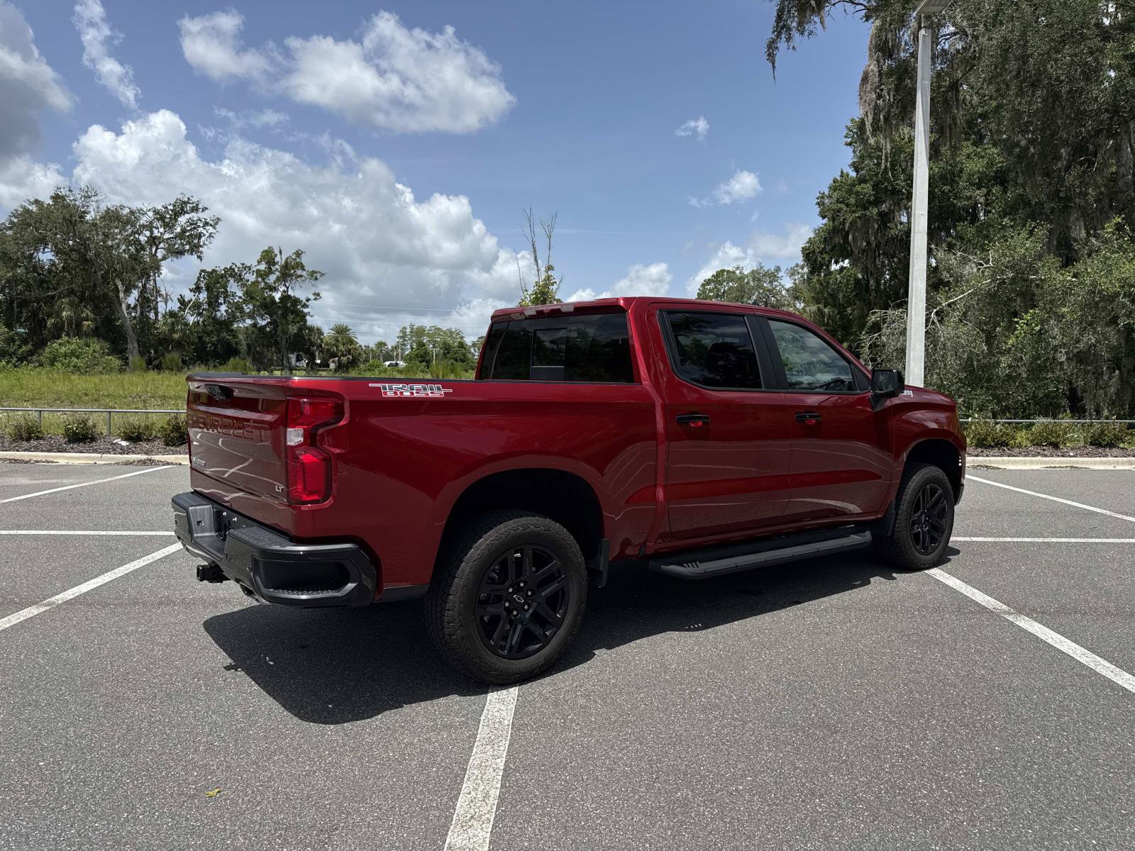 Used 2026 Chevrolet Silverado 1500 LT Trail Boss w/ LT Trail Boss Premium Package AWD/4WD image 3