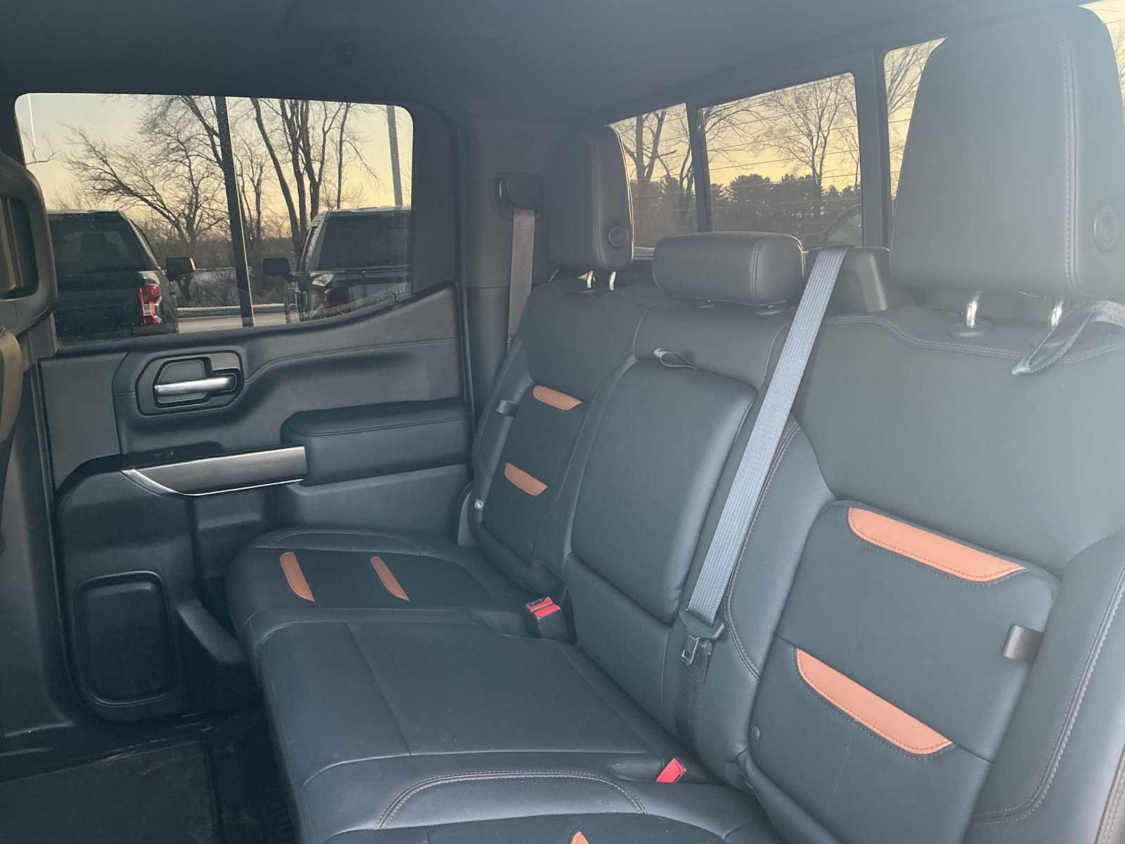 Used 2021 GMC Sierra 1500 AT4 w/ AT4 Premium Package image 22