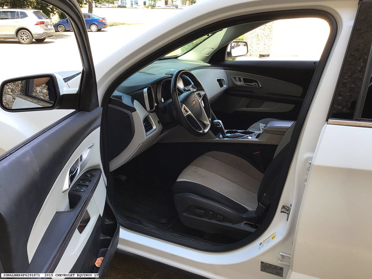 Used 2015 Chevrolet Equinox LT w/ Driver Convenience Package FWD image 8