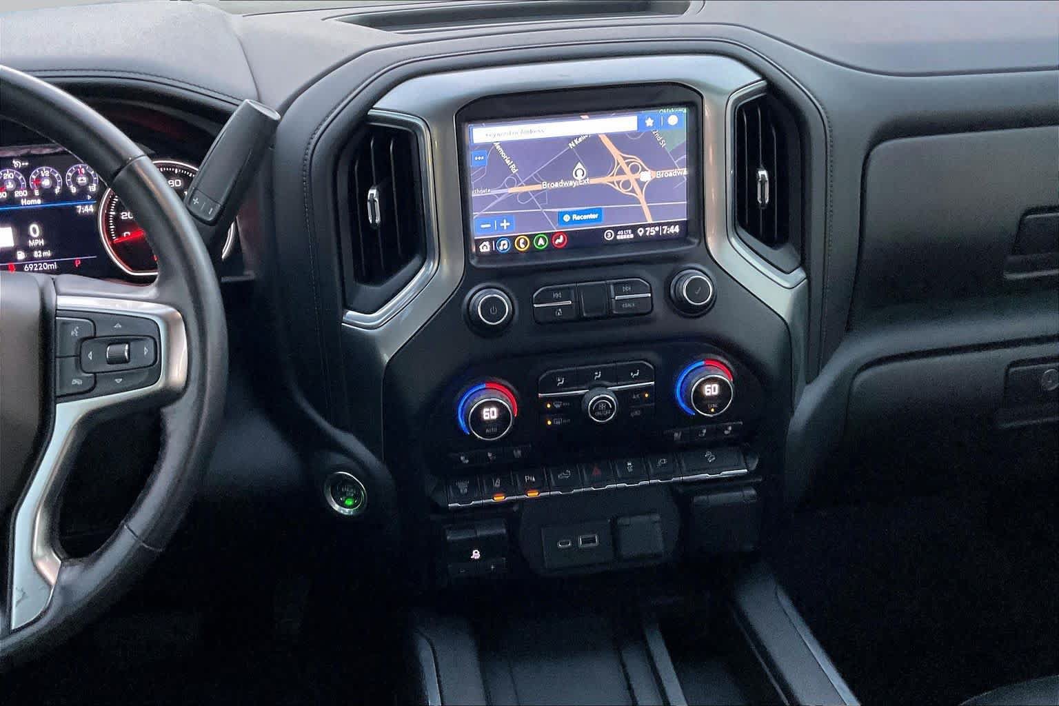 Used 2020 Chevrolet Silverado 2500 LTZ w/ LTZ Premium Package AWD/4WD image 8