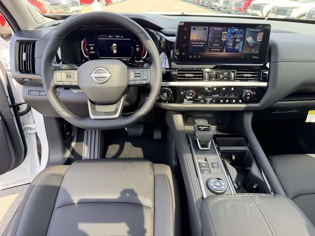 New 2026 Nissan Pathfinder SL w/ SL Premium Package AWD/4WD image 18