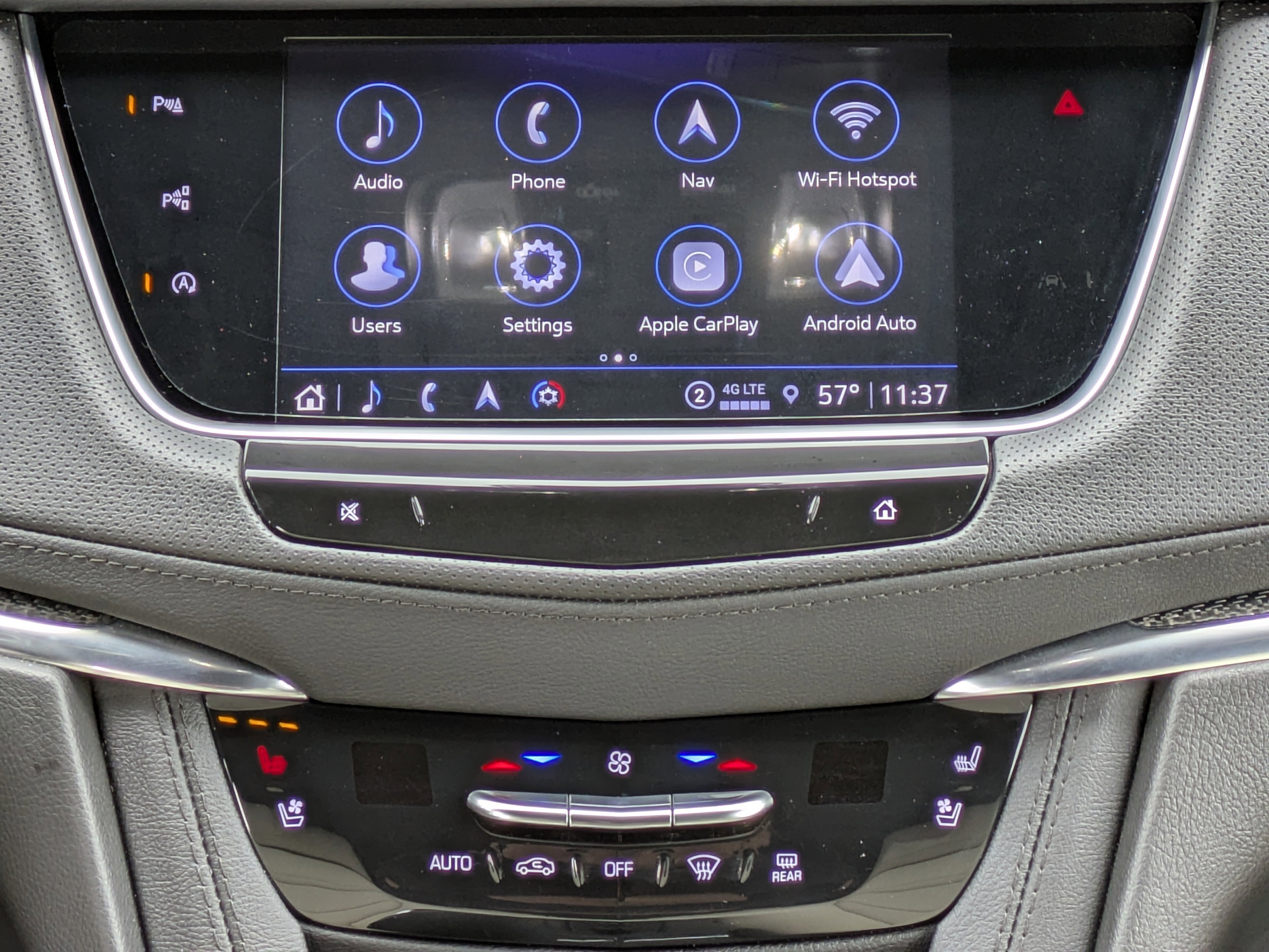 Certified 2023 Cadillac XT5 Sportv w/ Technology Package image 17