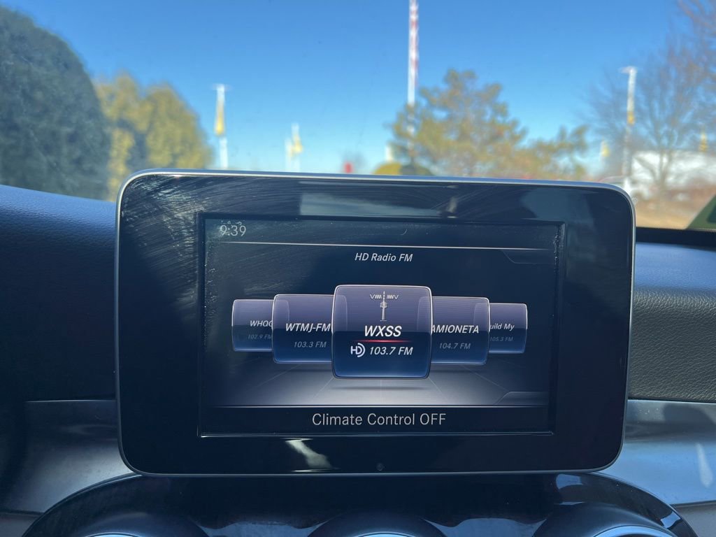 Used 2017 Mercedes-Benz C 300 4MATIC Sedan image 16