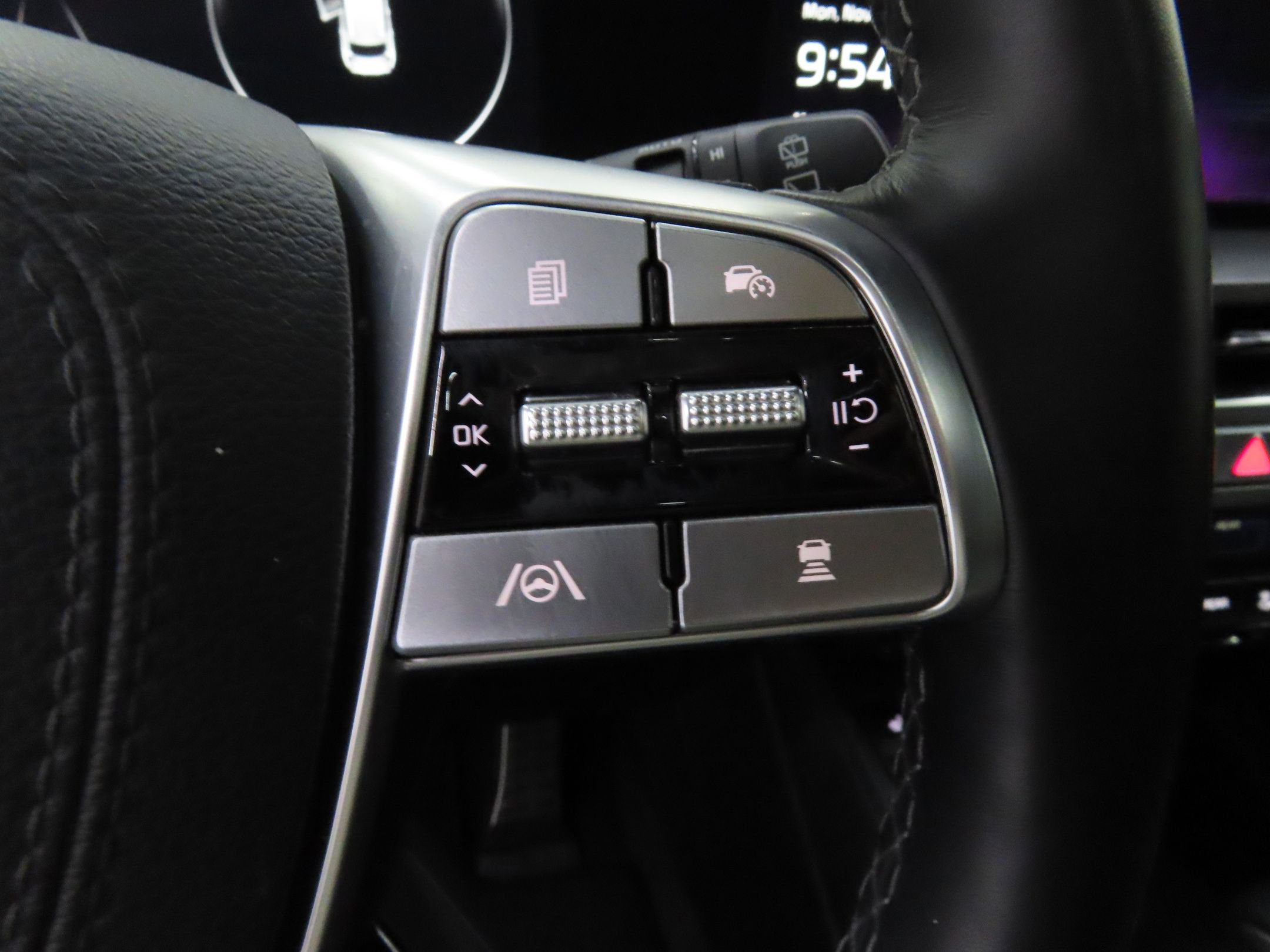 Used 2023 Kia Telluride SX Prestige X-Line image 13