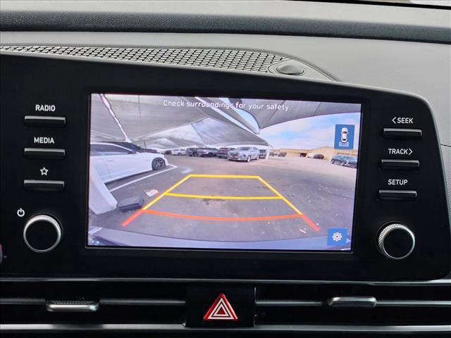Used 2023 Hyundai Elantra SEL FWD image 11